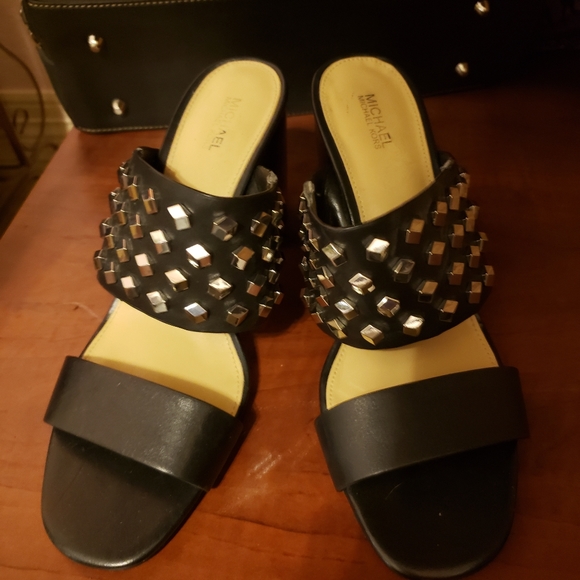 Michael Kors shoes - Picture 1 of 1